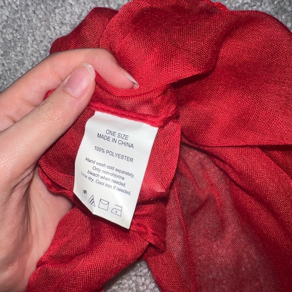 Red Scarf - Picture 3 of 4